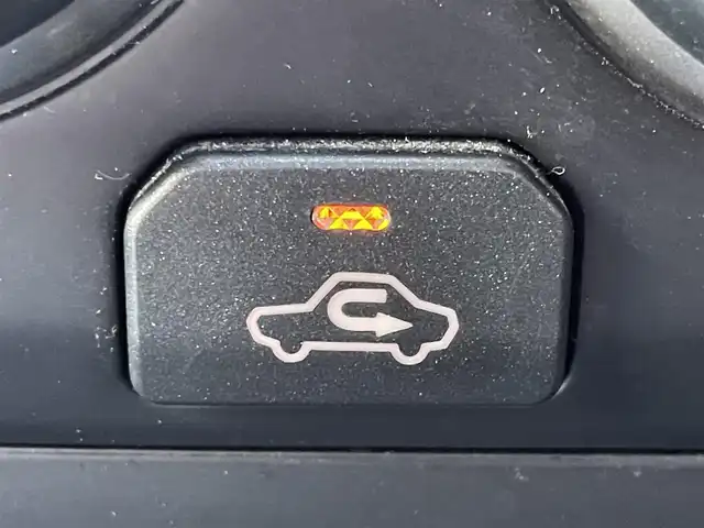 トヨタ ハイラックス サーフ SSR－X LTD 香川県 2008(平20)年 11.8万km ブラック ケンウッド7型ナビ/→Bluetooth/CD.DVD/USB/フルセグTV /バックカメラ/ルーフレール/バンパーガード/革調シートカバー/純正16インチアルミホイール/ドライブレコーダー/トランスファー【H2/H4/L4】/ABS/センターデフロック/オートライト/AC100V/リモコンキー