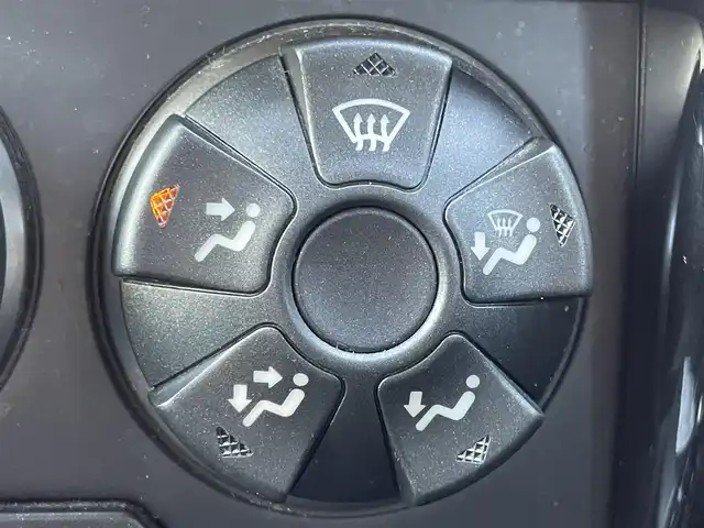 トヨタ ハイラックス サーフ SSR－X LTD 香川県 2008(平20)年 11.8万km ブラック ケンウッド7型ナビ/→Bluetooth/CD.DVD/USB/フルセグTV /バックカメラ/ルーフレール/バンパーガード/革調シートカバー/純正16インチアルミホイール/ドライブレコーダー/トランスファー【H2/H4/L4】/ABS/センターデフロック/オートライト/AC100V/リモコンキー