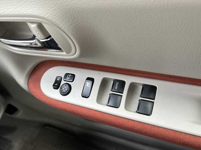 スズキ ラパン S セレクション 道央・札幌 2018(平30)年 2.2万km ノクターンブルーパール/ホワイト2トーン 社外ナビ（AM/FM/フルセグTV/CD/DVD/SD/BT/USB）/ドライブレコーダー前後/バックカメラ/オートエアコン/シートヒーター（前席）/アイドリングストップ/衝撃被害軽減システム/横滑り防止装置/純正ドアバイザー/オートライト/プッシュスタート/電動格納ミラー/積み込みタイヤ（夏：純正ホイールカバー）/セキュリティーアラーム