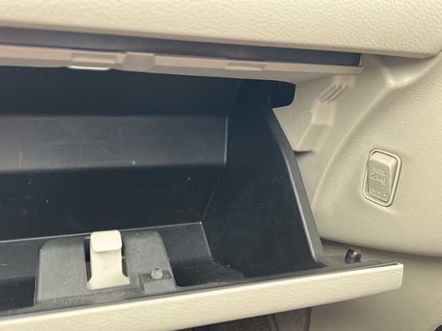 スズキ ラパン S セレクション 道央・札幌 2018(平30)年 2.2万km ノクターンブルーパール/ホワイト2トーン 社外ナビ（AM/FM/フルセグTV/CD/DVD/SD/BT/USB）/ドライブレコーダー前後/バックカメラ/オートエアコン/シートヒーター（前席）/アイドリングストップ/衝撃被害軽減システム/横滑り防止装置/純正ドアバイザー/オートライト/プッシュスタート/電動格納ミラー/積み込みタイヤ（夏：純正ホイールカバー）/セキュリティーアラーム