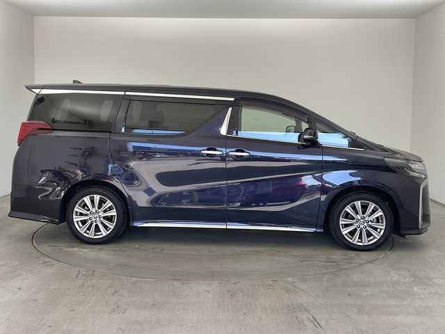 トヨタ アルファード S タイプゴールド 兵庫県 2020(令2)年 6.2万km スパークリングブラックパールクリスタルシャイン ・純正８インチナビ/CD/DVD/Bluetooth/TV/USB/・純正12.1インチリアフリップダウンモニター/・バックカメラ/・ビルトインETC/・Toyota　Safety　Sense/・プリクラッシュセーフティ/・レーントレーシングアシスト/・レーダークルーズコントロール/・ロードサインアシスト/・アダプティブハイビームシステム/・ブラインドスポットモニター/・クリアランスソナー/・リヤクロストラフィックアラート/・先行車発進告知/・デジタルインナーミラー/・前後ドライブレコーダー/・両側パワースライドドア/・パワーバックドア/・純正18インチアルミホイール/・純正フロアマット/・三眼LEDヘッドライト/・オートライト/・プッシュスタート/・スマートキー