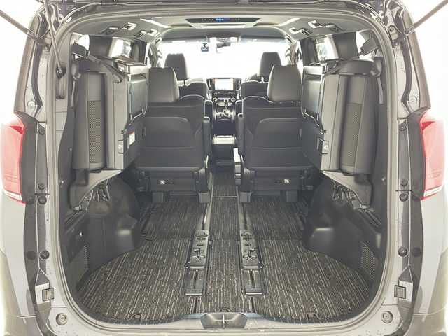 トヨタ アルファード S タイプゴールド 兵庫県 2020(令2)年 6.2万km スパークリングブラックパールクリスタルシャイン ・純正８インチナビ/CD/DVD/Bluetooth/TV/USB/・純正12.1インチリアフリップダウンモニター/・バックカメラ/・ビルトインETC/・Toyota　Safety　Sense/・プリクラッシュセーフティ/・レーントレーシングアシスト/・レーダークルーズコントロール/・ロードサインアシスト/・アダプティブハイビームシステム/・ブラインドスポットモニター/・クリアランスソナー/・リヤクロストラフィックアラート/・先行車発進告知/・デジタルインナーミラー/・前後ドライブレコーダー/・両側パワースライドドア/・パワーバックドア/・純正18インチアルミホイール/・純正フロアマット/・三眼LEDヘッドライト/・オートライト/・プッシュスタート/・スマートキー