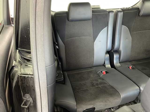 トヨタ アルファード S タイプゴールド 兵庫県 2020(令2)年 6.2万km スパークリングブラックパールクリスタルシャイン ・純正８インチナビ/CD/DVD/Bluetooth/TV/USB/・純正12.1インチリアフリップダウンモニター/・バックカメラ/・ビルトインETC/・Toyota　Safety　Sense/・プリクラッシュセーフティ/・レーントレーシングアシスト/・レーダークルーズコントロール/・ロードサインアシスト/・アダプティブハイビームシステム/・ブラインドスポットモニター/・クリアランスソナー/・リヤクロストラフィックアラート/・先行車発進告知/・デジタルインナーミラー/・前後ドライブレコーダー/・両側パワースライドドア/・パワーバックドア/・純正18インチアルミホイール/・純正フロアマット/・三眼LEDヘッドライト/・オートライト/・プッシュスタート/・スマートキー