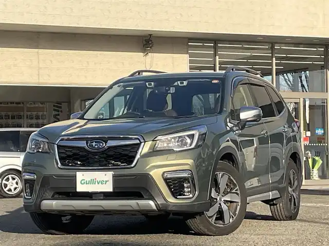 スバル フォレスター ハイブリッド アドバンス 宮城県 2019(令1)年 4.5万km ジャスパーグリーンM DIATONEサウンドナビ/(ラジオ、CD、SD、USB、BT)/サンルーフ/(スライド/チルト)/ルーフレール/追従クルーズコントロール/オートビークルホールド/純正アルミホイール/レザーシート/サイドカメラ/デジタルインナーミラー/電動パーキングブレーキ/純正アルミホイールスタッドレスタイヤ/(225/55R18)/純正ETC2.0/純正フロアカーペット/純正フロントグリル/純正ドアバイザー/純正LEDアクセライナー/純正リアビューカメラ/スペアキー×１/社外ドライブレコーダー前方/パワーリアゲート/パワーリアゲート開閉高さメモリー機能/SRH　on/off切り替えスイッチ/アイサイト警報on/offスイッチ/VDCon/offスイッチ/レーンキープアシスト/ステアリングヒーター/オートライト/Xモード/D、N席パワーシート/全席シートヒーター/プリクラッシュセーフティー