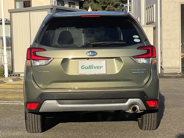 スバル フォレスター ハイブリッド アドバンス 宮城県 2019(令1)年 4.5万km ジャスパーグリーンM DIATONEサウンドナビ/(ラジオ、CD、SD、USB、BT)/サンルーフ/(スライド/チルト)/ルーフレール/追従クルーズコントロール/オートビークルホールド/純正アルミホイール/レザーシート/サイドカメラ/デジタルインナーミラー/電動パーキングブレーキ/純正アルミホイールスタッドレスタイヤ/(225/55R18)/純正ETC2.0/純正フロアカーペット/純正フロントグリル/純正ドアバイザー/純正LEDアクセライナー/純正リアビューカメラ/スペアキー×１/社外ドライブレコーダー前方/パワーリアゲート/パワーリアゲート開閉高さメモリー機能/SRH　on/off切り替えスイッチ/アイサイト警報on/offスイッチ/VDCon/offスイッチ/レーンキープアシスト/ステアリングヒーター/オートライト/Xモード/D、N席パワーシート/全席シートヒーター/プリクラッシュセーフティー