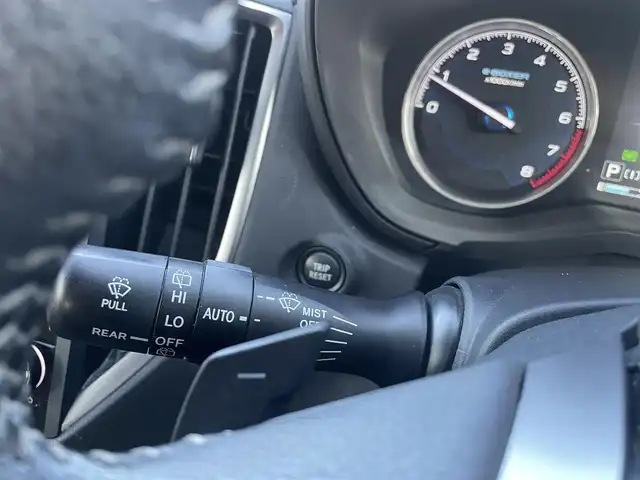 スバル フォレスター ハイブリッド アドバンス 宮城県 2019(令1)年 4.5万km ジャスパーグリーンM DIATONEサウンドナビ/(ラジオ、CD、SD、USB、BT)/サンルーフ/(スライド/チルト)/ルーフレール/追従クルーズコントロール/オートビークルホールド/純正アルミホイール/レザーシート/サイドカメラ/デジタルインナーミラー/電動パーキングブレーキ/純正アルミホイールスタッドレスタイヤ/(225/55R18)/純正ETC2.0/純正フロアカーペット/純正フロントグリル/純正ドアバイザー/純正LEDアクセライナー/純正リアビューカメラ/スペアキー×１/社外ドライブレコーダー前方/パワーリアゲート/パワーリアゲート開閉高さメモリー機能/SRH　on/off切り替えスイッチ/アイサイト警報on/offスイッチ/VDCon/offスイッチ/レーンキープアシスト/ステアリングヒーター/オートライト/Xモード/D、N席パワーシート/全席シートヒーター/プリクラッシュセーフティー