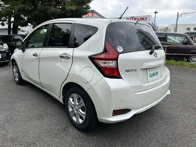 日産 ノート e－パワー X 香川県 2017(平29)年 1.2万km ブリリアントホワイトパール ワンオーナー/純正ナビ【MJ116D-W】/フルセグTV/Bluetooth/USB/CD/SD/インテリジェントアラウンドビューモニター/インテリジェントエマージェンシーブレーキ/車線逸脱警報/デジタルインナーミラー/純正フロアマット/ETC/プッシュスタート/スマートキーx2/新車時保証書/取扱説明書