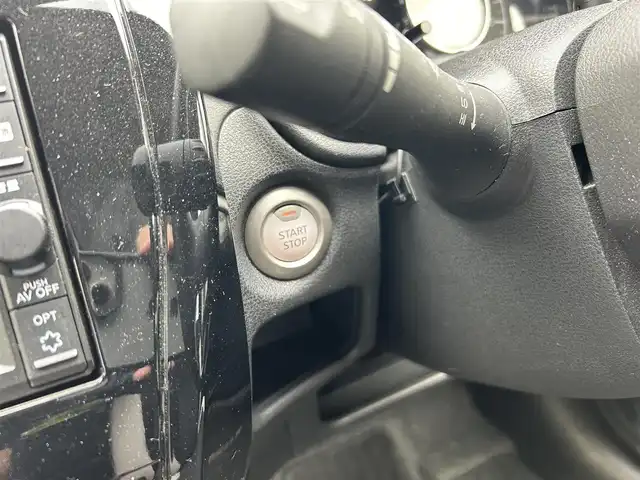 日産 ノート e－パワー X 香川県 2017(平29)年 1.2万km ブリリアントホワイトパール ワンオーナー/純正ナビ【MJ116D-W】/フルセグTV/Bluetooth/USB/CD/SD/インテリジェントアラウンドビューモニター/インテリジェントエマージェンシーブレーキ/車線逸脱警報/デジタルインナーミラー/純正フロアマット/ETC/プッシュスタート/スマートキーx2/新車時保証書/取扱説明書