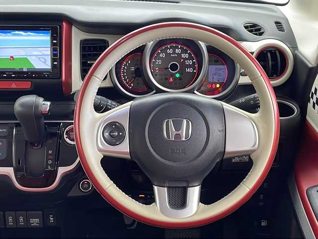 ホンダ Ｎ ＢＯＸ スラッシュ G Lインテリアカラーパッケージ 鹿児島県 2019(平31)年 5.9万km パールⅡ ワンオーナー/純正メモリナビ/（AM/FM/CD/DVD/Bluetooth）/バックカメラ/ETC/ドライブレコーダー/CTBA/シートヒーター/オートエアコン/オートライト/スマートキー/プッシュスタート/純正フロアマット