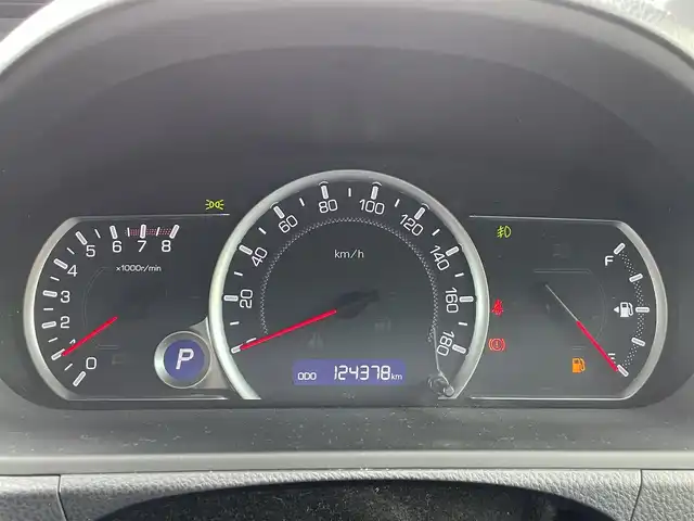 トヨタ ヴォクシー ZS 大阪府 2014(平26)年 12.5万km ブラック (株)IDOMが運営する【じしゃロン東大阪店】の自社ローン専用車両になります。こちらは現金またはオートローンご利用時の価格です。自社ローンご希望の方は別途その旨お申付け下さい/純正SDナビ【NSZT-W62G】/バックカメラ/アルパイン製フリップダウンモニター/社外フロントグリル/社外18インチアルミ/ローダウン/両側パワースライドドア/スマートキー＆プッシュスタート/アイドリングストップ/革調シートカバー/LEDヘッドライト