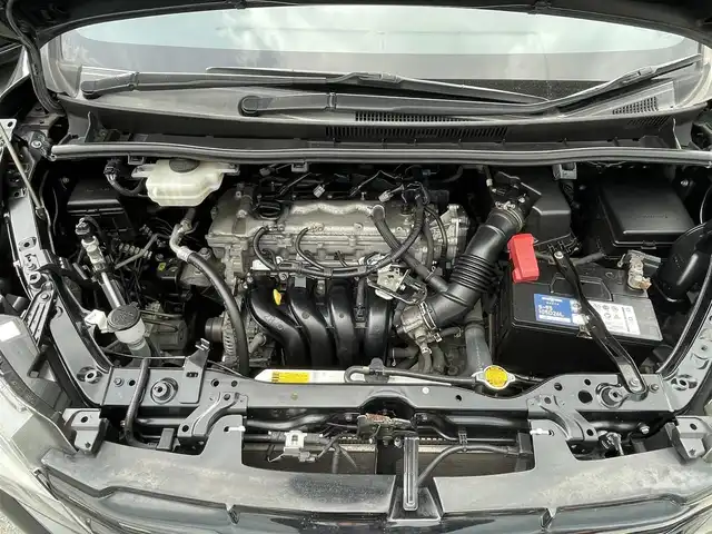 トヨタ ヴォクシー ZS 大阪府 2014(平26)年 12.5万km ブラック (株)IDOMが運営する【じしゃロン東大阪店】の自社ローン専用車両になります。こちらは現金またはオートローンご利用時の価格です。自社ローンご希望の方は別途その旨お申付け下さい/純正SDナビ【NSZT-W62G】/バックカメラ/アルパイン製フリップダウンモニター/社外フロントグリル/社外18インチアルミ/ローダウン/両側パワースライドドア/スマートキー＆プッシュスタート/アイドリングストップ/革調シートカバー/LEDヘッドライト