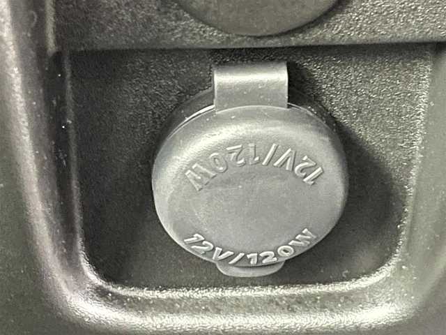 スズキ スペーシア カスタム HYBRID GS 千葉県 2024(令6)年 0.4万km スチールシルバーM 社外ナビ（KENWOOD）/フルセグTV　CD/DVD　Bluetooth/ETC/オートライト/片側パワースライドドア/USB・タイプC入力端子/電子パーキング/ブレーキホールド/衝突軽減ブレーキ/レーンキープアシスト/レーダークルーズコントロール/コーナーセンサー/アイドリングストップ/先行車お知らせ機能/シートヒーター/ステアリングスイッチ/純正アルミホイール/スマートキー/プッシュスタート