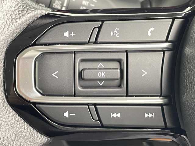 スズキ スペーシア カスタム HYBRID GS 千葉県 2024(令6)年 0.4万km スチールシルバーM 社外ナビ（KENWOOD）/フルセグTV　CD/DVD　Bluetooth/ETC/オートライト/片側パワースライドドア/USB・タイプC入力端子/電子パーキング/ブレーキホールド/衝突軽減ブレーキ/レーンキープアシスト/レーダークルーズコントロール/コーナーセンサー/アイドリングストップ/先行車お知らせ機能/シートヒーター/ステアリングスイッチ/純正アルミホイール/スマートキー/プッシュスタート