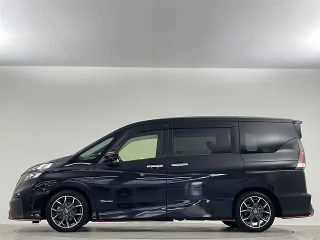 日産 セレナ ニスモ 埼玉県 2018(平30)年 2.3万km ダイヤモンドブラック 純正７型ナビ　両側電動　デジタルミラー　　３６０°　禁煙車　　追従クルコン　ＷＡＣ　パーキングアシスト　衝突軽減　レーンアシスト　フルセグＴＶ　ＣＤ　ＤＶＤ　ＢＴ　ビルトインＥＴＣ　純正マット
