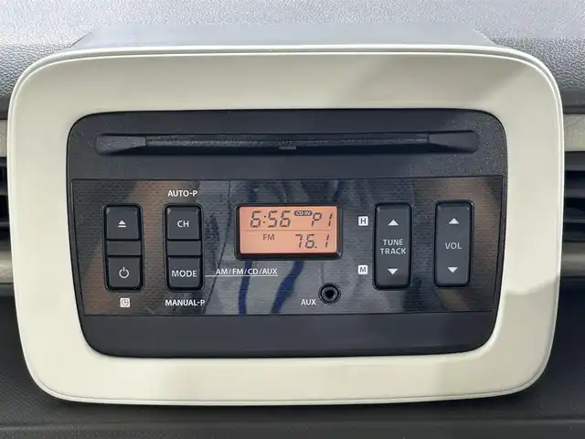 スズキ ラパン L 佐賀県 2018(平30)年 6.3万km フォーンベージュM 純正オーディオ/衝突被害軽減装置　/シートヒーター　/アイドリングストップ　/ビルトインＥＴＣ　/プッシュスタート/ＣＤ再生　/横滑り防止装置　/ヘッドライトレベライザー　/電動格納ミラー　/フロアマット/ダブルエアバッグ