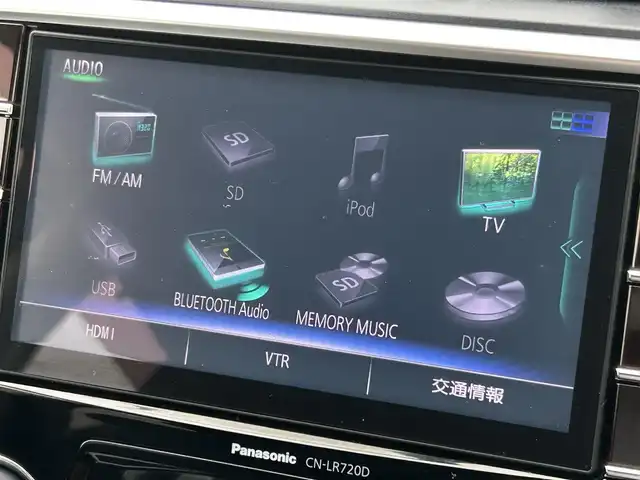 スバル レヴォーグ 1．6GTアイサイト スマートED 群馬県 2017(平29)年 2万km ラピスブルーP 4WD/純正ナビ(CN-LR720D)/CD・DVD・SD・USB/Bluetooth・フルセグTV/バック/サイドカメラ/ビルトインETC/アドバンスドセーフティパッケージ/クルーズコントロール/D席パワーシート/ブラインドスポットモニター/横滑り防止装置/レーンキープアシスト/衝突軽減ブレーキ/アイドリングストップ/ヘッドライトウォッシャー/アルミペダル/純正アルミホイール/LEDヘッドライト/スマートキー×2