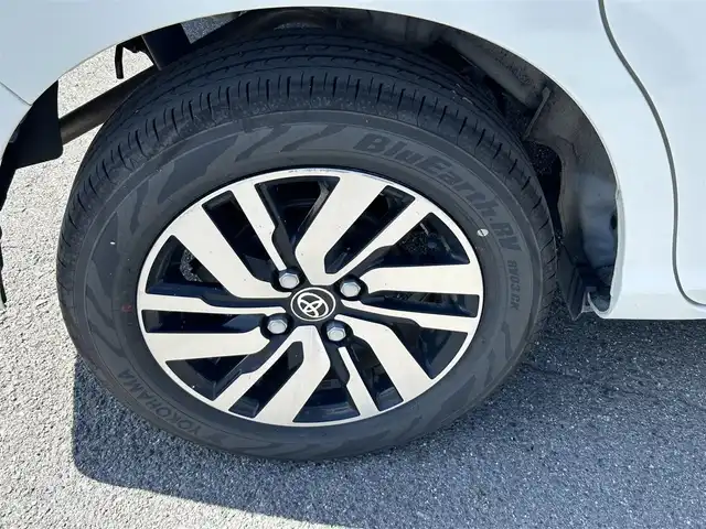 トヨタ ルーミー カスタムG 奈良県 2021(令3)年 3.9万km ブラックマイカメタリック/パールホワイト2トーン 純正ナビ/（ＴＶ／ＢＴ／ＣＤ）/レーダークルーズコントロール/パノラミックビューモニター/前後コーナーセンサー/プリクラッシュセーフティ/レーンキープアシスト/両側パワースライドドア/前席シートヒーター/後席サンシェード/ＬＥＤヘッドライト/純正14インチＡＷ/保証書/取り扱い説明書/スペアキーX1