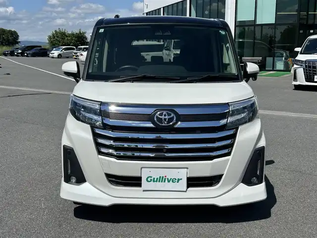 トヨタ ルーミー カスタムG 奈良県 2021(令3)年 3.9万km ブラックマイカメタリック/パールホワイト2トーン 純正ナビ/（ＴＶ／ＢＴ／ＣＤ）/レーダークルーズコントロール/パノラミックビューモニター/前後コーナーセンサー/プリクラッシュセーフティ/レーンキープアシスト/両側パワースライドドア/前席シートヒーター/後席サンシェード/ＬＥＤヘッドライト/純正14インチＡＷ/保証書/取り扱い説明書/スペアキーX1
