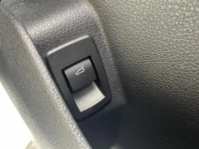 ＢＭＷ ２１８ｄ グランツアラー ラグジュアリー 高知県 2019(令1)年 5.8万km ミネラルホワイト 純正ナビ/　【AM/FM/Bluetooth】　/バックカメラ/ヘッドアップディスプレイ/白革シート/D/N席パワーシート/シートヒーター/クルーズコントロール/インテリジェントセーフティ/パワーバックドア/社外前後ドライブレコーダー/ミラー一体型ETC