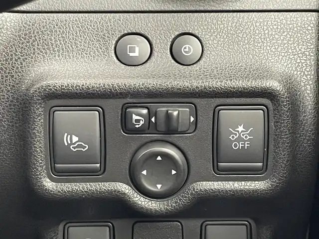 日産 ノート e－パワー X 埼玉県 2018(平30)年 8.1万km 緑 純正ナビ　アラウンドビューモニター　インテリジェントルームミラー　レーダークルーズコントロール　エマージェンシーブレーキ　純正フロアマット　コーナーセンサー　スマートキー　ＬＥＤヘッドライト　地デジ