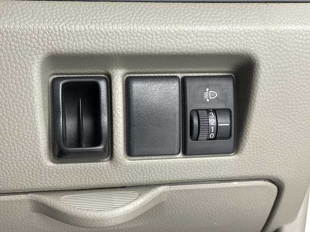 スズキ エブリイ PC 愛知県 2014(平26)年 4.7万km スペリアホワイト 社外ナビ　/ワンセグＴＶ　/ＥＴＣ　/前席パワーウィンドウ　/リモコンキー/エアコン/Wエアバッグ