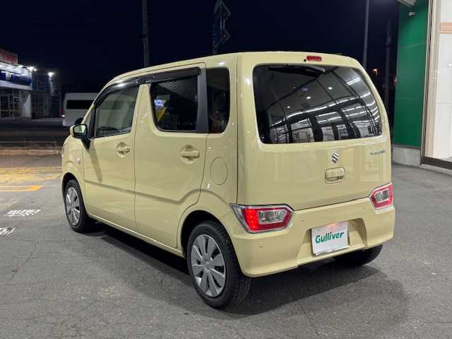 スズキ ワゴンＲ FX 道東・釧路十勝 2024(令6)年 1.7万km シフォンアイボリーM