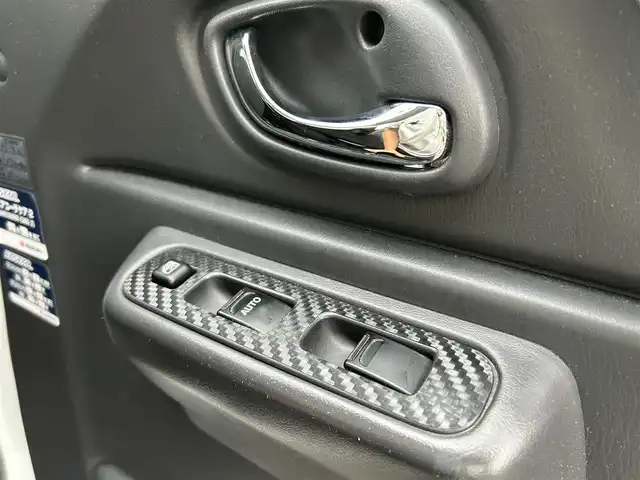 スズキ ジムニー ランドベンチャー 佐賀県 2015(平27)年 7.1万km パールホワイト 5MT/4WD/CDオーディオ/運転席シートヒーター/ハーフレザーシート/ETC/フォグランプ/純正16インチアルミホイール/スペアキー×１/リモコンキー/取扱説明書/保証書