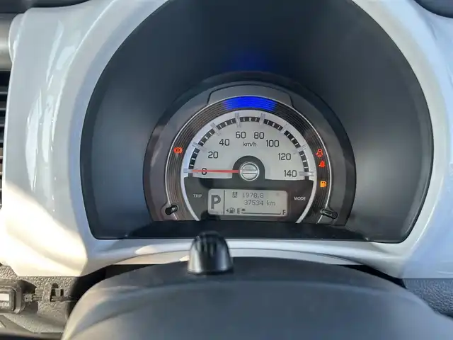 マツダ フレア クロスオーバー XG 栃木県 2017(平29)年 3.8万km フェニックスレッドパール/ブラック レーダーブレーキサポート/純正ナビ/フルセグTV/Bluetooth/バックカメラ/ビルトインETC/前席シートヒーター/スマートキー×2/プッシュスタート/キセノンオートライト/純正15インチAW/アイドリングストップ/横滑り防止装置/電動格納ミラー/ドアバイザー