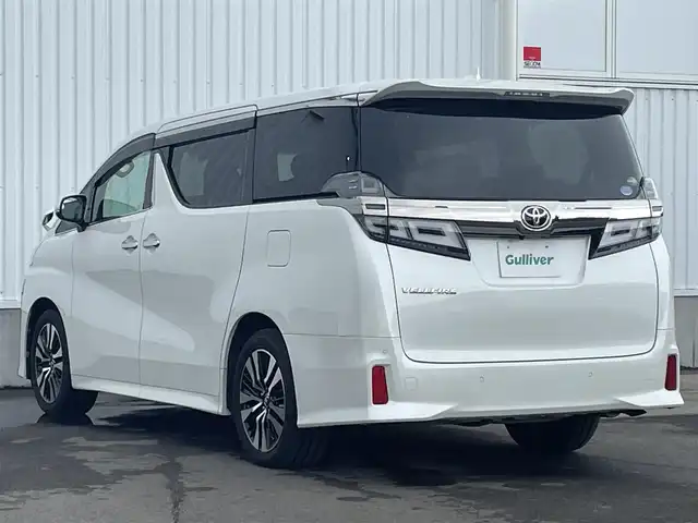 トヨタ ヴェルファイア Z Gエディション 愛媛県 2018(平30)年 3.8万km ホワイトパールクリスタルシャイン トヨタセーフティ/レーダークルーズコントロール/プリクラッシュセーフティ/サンルーフ/純正ナビ/キャプテンシート/ハンドルヒーター/シートヒーター/エアーシート/フォグランプ/バッグモニター/両側パワースライド/三眼LEDヘッドライト/オートマチックハイビーム/Bluetooth/オットマン/パワーシート/電動リアゲート