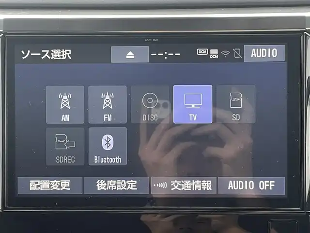トヨタ ヴェルファイア Z Gエディション 愛媛県 2018(平30)年 3.8万km ホワイトパールクリスタルシャイン トヨタセーフティ/レーダークルーズコントロール/プリクラッシュセーフティ/サンルーフ/純正ナビ/キャプテンシート/ハンドルヒーター/シートヒーター/エアーシート/フォグランプ/バッグモニター/両側パワースライド/三眼LEDヘッドライト/オートマチックハイビーム/Bluetooth/オットマン/パワーシート/電動リアゲート