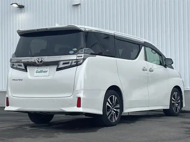 トヨタ ヴェルファイア Z Gエディション 愛媛県 2018(平30)年 3.8万km ホワイトパールクリスタルシャイン トヨタセーフティ/レーダークルーズコントロール/プリクラッシュセーフティ/サンルーフ/純正ナビ/キャプテンシート/ハンドルヒーター/シートヒーター/エアーシート/フォグランプ/バッグモニター/両側パワースライド/三眼LEDヘッドライト/オートマチックハイビーム/Bluetooth/オットマン/パワーシート/電動リアゲート