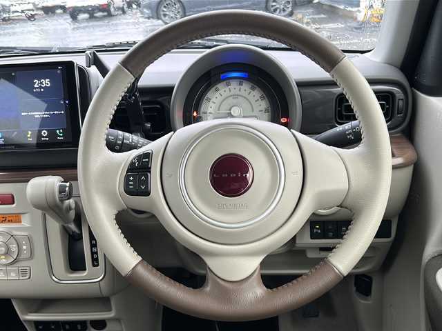 スズキ ラパン ＬＣ X 佐賀県 2024(令6)年 1.4万km トラッドカーキメタリック/アーバンブラウン 2トーン ETC/bluetooth／バックカメラ/スペアキー/プッシュスタート／エアバッグW/オートライト/バックカメラ/ワンオーナー/ABS／レーンキープアシスト／/横滑り防止装置／盗難防止装置/コーナーセンサー/アイドリングストップ/パワーステアリング／パワーウィンドウ/取扱説明書／保証書／点検記録簿/(1ヶ月、6ヶ月、1年）/ハーフレザーシート