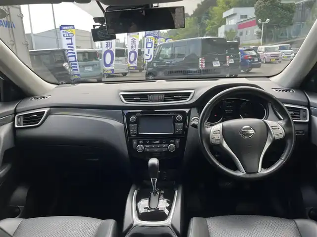 日産 エクストレイル 20X エマージェンシーブレーキ 高知県 2015(平27)年 7.2万km ブリリアントホワイトパール (株)IDOMが運営する【じしゃロン高知店】の自社ローン専用車両になります。こちらは現金またはオートローンご利用時の価格です。自社ローンご希望の方は別途その旨お申付け下さい