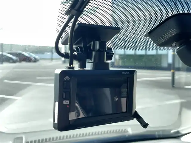 ホンダ フリード G 茨城県 2017(平29)年 2.3万km プレミアムディープロッソパール 純正ナビ/【DISC・ラジオ・TV・iPod・SD・USB・BT・VTR・AUX】/ETC/Bカメラ/前後ドラレコ/ステリモ/アイドリングストップ/両側パワスラ/サイドリフトアップシート/イエローFフォグ/LEDライト/純正フロアマット/純正ホイールカバー