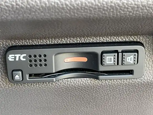 ホンダ フリード G 茨城県 2017(平29)年 2.3万km プレミアムディープロッソパール 純正ナビ/【DISC・ラジオ・TV・iPod・SD・USB・BT・VTR・AUX】/ETC/Bカメラ/前後ドラレコ/ステリモ/アイドリングストップ/両側パワスラ/サイドリフトアップシート/イエローFフォグ/LEDライト/純正フロアマット/純正ホイールカバー