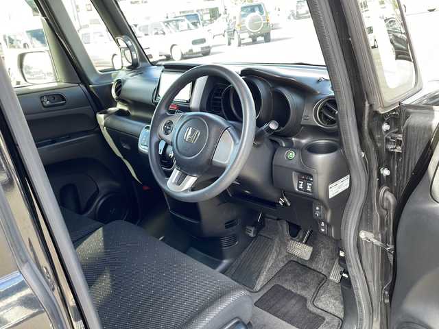 ホンダ Ｎ ＢＯＸ SSパッケージ 山口県 2015(平27)年 12.3万km スマートブラック 社外メモリナビ/Bluetooth/フルセグTV/バックカメラ/スマートキー/プッシュスタート/両側パワースライドドア/シティブレーキアシスト/横滑り防止装置/ヘッドライトレベライザー/社外前後ドライブレコーダー/ステアリングスイッチ/ETC/フロント、リアアームレスト/純正14インチAW/保証書/スペアキー1個