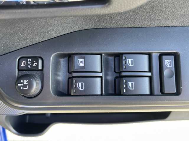 ダイハツ ウェイク G ターボ SA Ⅱ 三重県 2017(平29)年 10.3万km 青 純正ナビ/両側パワースライドドア/バックカメラ/ドライブレコーダー/ETC/スペアキー/LEDオートライト/電動格納ミラー/PCS/純正フロアマット/純正ドアバイザー/LEDフォグライト/禁煙車