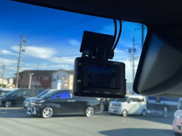 ダイハツ ウェイク G ターボ SA Ⅱ 三重県 2017(平29)年 10.3万km 青 純正ナビ/両側パワースライドドア/バックカメラ/ドライブレコーダー/ETC/スペアキー/LEDオートライト/電動格納ミラー/PCS/純正フロアマット/純正ドアバイザー/LEDフォグライト/禁煙車