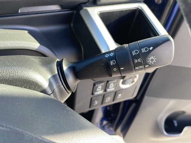 ダイハツ ウェイク G ターボ SA Ⅱ 三重県 2017(平29)年 10.3万km 青 純正ナビ/両側パワースライドドア/バックカメラ/ドライブレコーダー/ETC/スペアキー/LEDオートライト/電動格納ミラー/PCS/純正フロアマット/純正ドアバイザー/LEDフォグライト/禁煙車