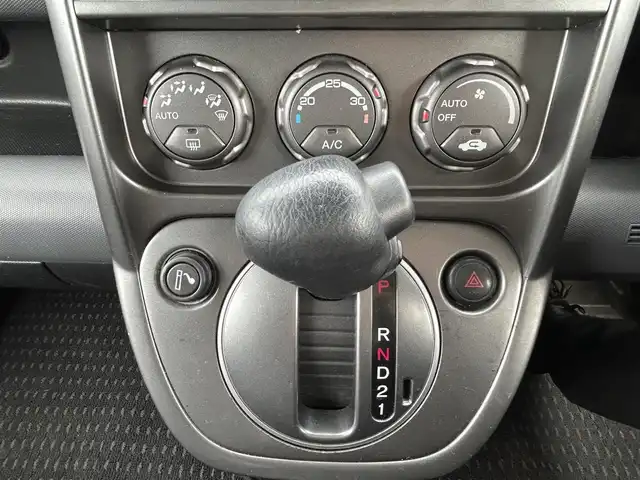 ホンダ エレメント 群馬県 2003(平15)年 15.9万km サンセットオレンジパール 社外メモリナビ　AVIC-RZ511/　(Bluetooth　フルセグTV AM FM)/バックカメラ/ETC/社外ドライブレコーダー/社外16AWホワイトレタータイヤ/純正フロアマット/電動ミラー/社外17AWスタッドレスタイヤ積み込み/ルーフキャリア/取扱説明書/保証書