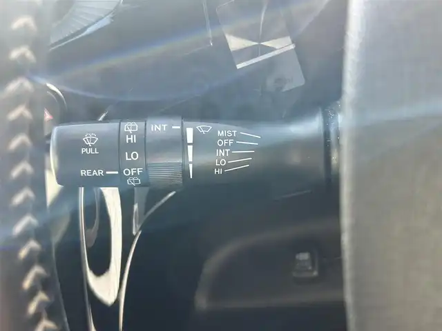 トヨタ アクア クロスオーバー グラム 愛知県 2019(平31)年 7.8万km ベージュ ワンオーナー/純正メモリナビ/フルセグテレビ/バックカメラ/Bluetooth/ウィンカーミラー/クルーズコントロール/ドアバイザー/プッシュスタート/ETC/衝突軽減ブレーキ/レーンキープ/ハーフレザーシート