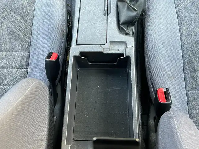 日産 スカイライン GT 栃木県 1999(平11)年 8.2万km ソニックシルバー ワンオーナー/純正アルミホイール/オートライト