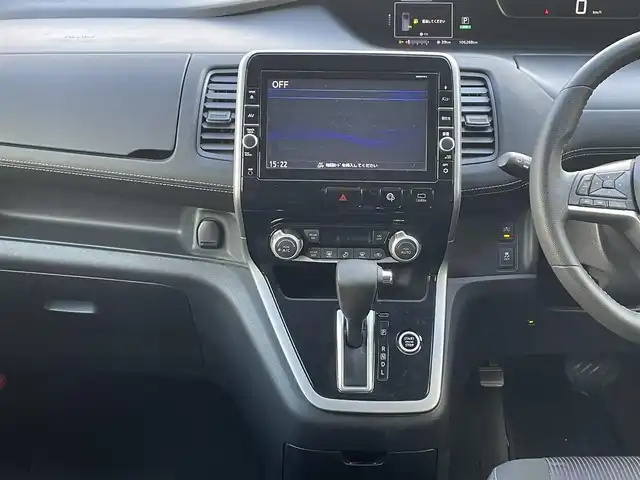 日産 セレナ ハイウェイスター Vセレクション 福岡県 2017(平29)年 10.7万km ブリリアントホワイトパール (株)IDOMが運営する【じしゃロン八幡西店】の自社ローン専用車両になります。こちらは現金またはオートローンご利用時の価格です。自社ローンご希望の方は別途その旨お申付け下さい/衝突被害軽減システム/スマートキー/純正メモリナビ/フルセグ/Bluetooth/アラウンドビューモニター/フリップダウンモニター/両側パワースライドドア/オートライト