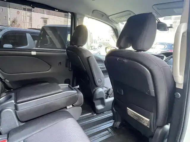 日産 セレナ ハイウェイスター Vセレクション 福岡県 2017(平29)年 10.7万km ブリリアントホワイトパール (株)IDOMが運営する【じしゃロン八幡西店】の自社ローン専用車両になります。こちらは現金またはオートローンご利用時の価格です。自社ローンご希望の方は別途その旨お申付け下さい/衝突被害軽減システム/スマートキー/純正メモリナビ/フルセグ/Bluetooth/アラウンドビューモニター/フリップダウンモニター/両側パワースライドドア/オートライト