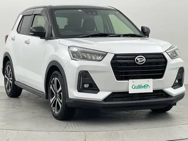 ダイハツ ロッキー プレミアム 新潟県 2019(令1)年 2.9万km ブラックマイカメタリック/シャイニングホワイトパール 純正ディスプレイオーディオ/　　フルセグ/BT/AppleCarPlay/バックカメラ/レーダークルーズコントロール/HIDオートライト/ハーフレザーシート/シートヒーター/純正アルミホイール/アイドリングストップ/スマートキー/ETC