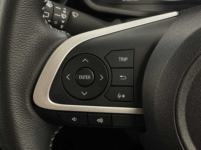 ダイハツ ロッキー プレミアム 新潟県 2019(令1)年 2.9万km ブラックマイカメタリック/シャイニングホワイトパール 純正ディスプレイオーディオ/　　フルセグ/BT/AppleCarPlay/バックカメラ/レーダークルーズコントロール/HIDオートライト/ハーフレザーシート/シートヒーター/純正アルミホイール/アイドリングストップ/スマートキー/ETC