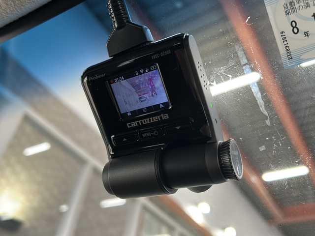 ホンダ Ｎ ＯＮＥ G Lパッケージ 静岡県 2013(平25)年 5.4万km 青 純正オーディオ/・Bluetooth/CD/DVD/主要装備/・ドライブレコーダー　/・バックカメラ　/・オートライト　　/・アイドリングストップ　/・オートエアコン　/・純正フロアマット　/・純正アルミキャップ　/・社外レザーシート　/・ＨＤＭＩ　/・プッシュスタート　/・スマートキー/・パワーステアリング/・パワーウィンドウ