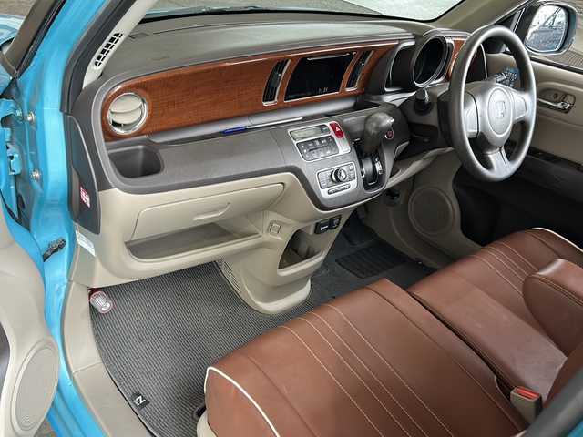 ホンダ Ｎ ＯＮＥ G Lパッケージ 静岡県 2013(平25)年 5.4万km 青 純正オーディオ/・Bluetooth/CD/DVD/主要装備/・ドライブレコーダー　/・バックカメラ　/・オートライト　　/・アイドリングストップ　/・オートエアコン　/・純正フロアマット　/・純正アルミキャップ　/・社外レザーシート　/・ＨＤＭＩ　/・プッシュスタート　/・スマートキー/・パワーステアリング/・パワーウィンドウ