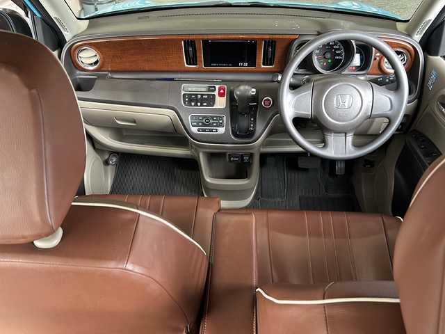 ホンダ Ｎ ＯＮＥ G Lパッケージ 静岡県 2013(平25)年 5.4万km 青 純正オーディオ/・Bluetooth/CD/DVD/主要装備/・ドライブレコーダー　/・バックカメラ　/・オートライト　　/・アイドリングストップ　/・オートエアコン　/・純正フロアマット　/・純正アルミキャップ　/・社外レザーシート　/・ＨＤＭＩ　/・プッシュスタート　/・スマートキー/・パワーステアリング/・パワーウィンドウ