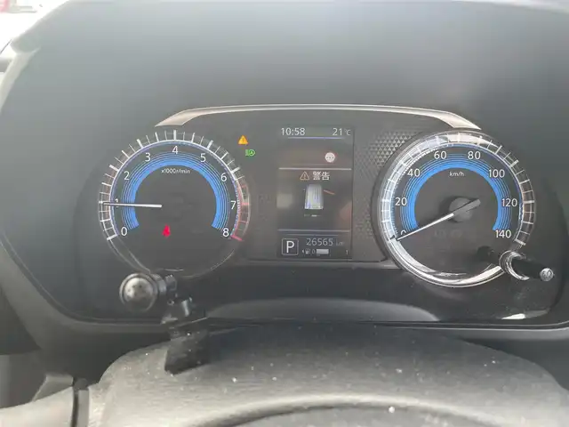 日産 ルークス ハイウェイスター X 熊本県 2021(令3)年 2.7万km パール 社外ナビ/TV/BT/CD/SD/USB/AM/FM/AUX/全方位カメラ/・バックカメラ/前後ドラレコ/エマージェンシーブレーキ/前後コーナーセンサー/車線逸脱警報/標識検知/ふらつき警報/先行車発進お知らせ/アイドリングストップ/ステアリングリモコン/オートライト/・LEDヘッドライト/・LEDフォグライト/・オートハイビーム/・ヘッドライトレベライザー/純正AW/純正ドアバイザー/純正フロアマット/プッシュスタート/・スマートキー/・スペアキー×１/電動格納ミラー/・ミラーウィンカー